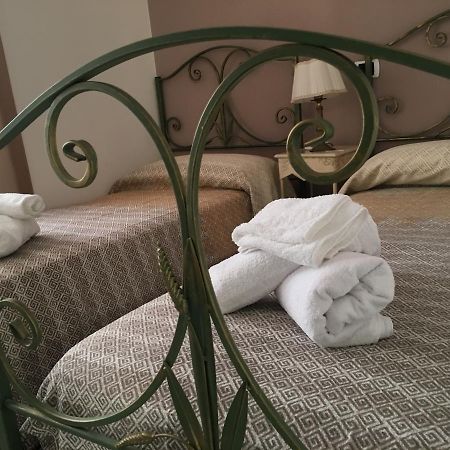 Bed and Breakfast La Corte Del Re Borbone Казерта Екстер'єр фото
